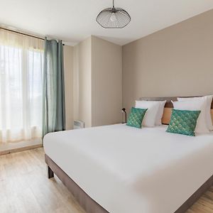 Appartement à 2 Chambres à Coucher